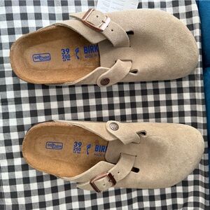 Birkenstock Boston Soft Footbed Beige Suede Sandals W8 M6